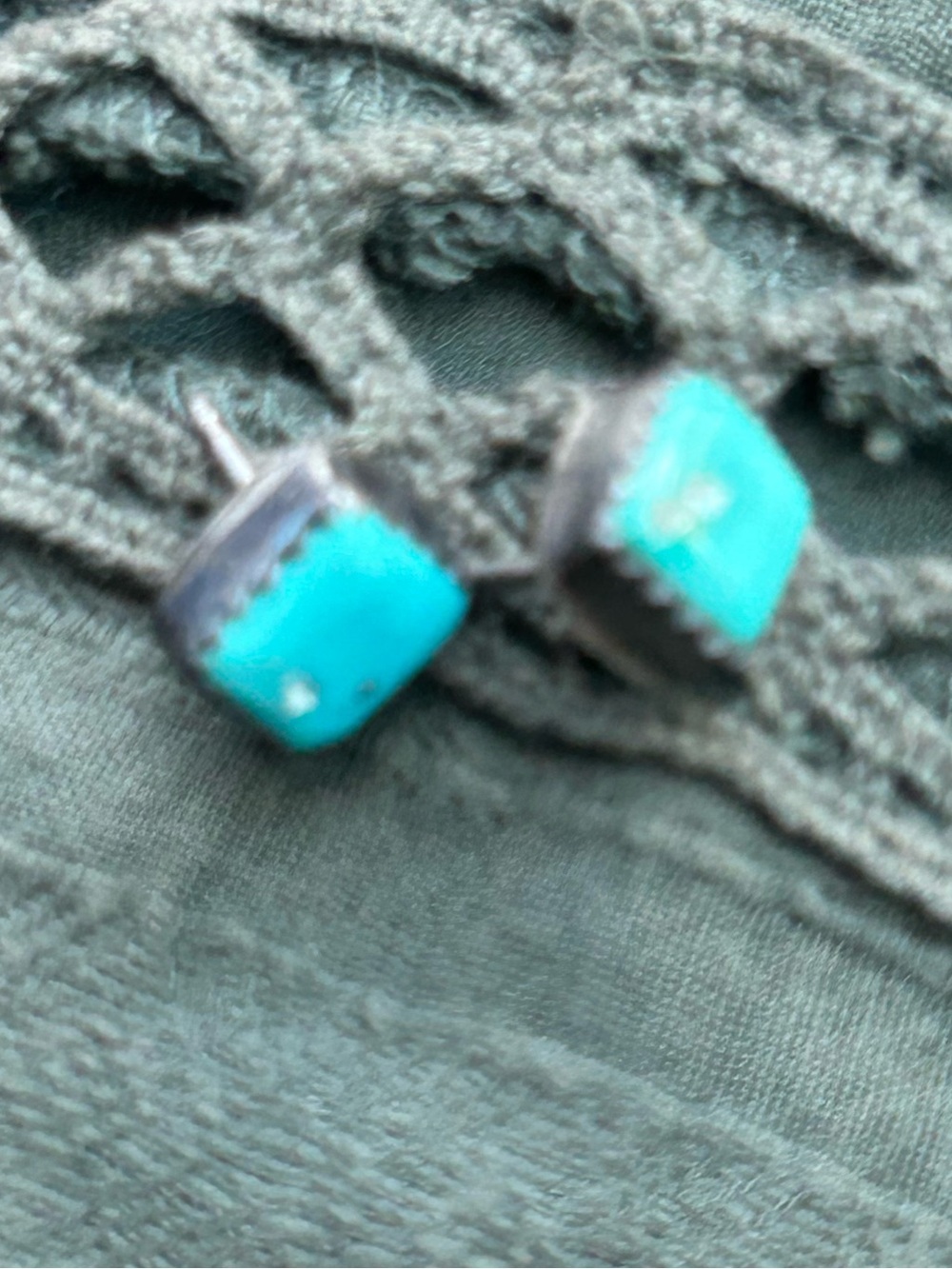 Stunning Turquoise and silver earrings